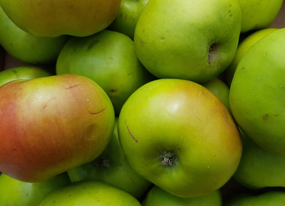 5 Organic Apple Recipes